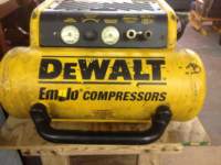 tools2dewaltaircompressor_small.jpg
