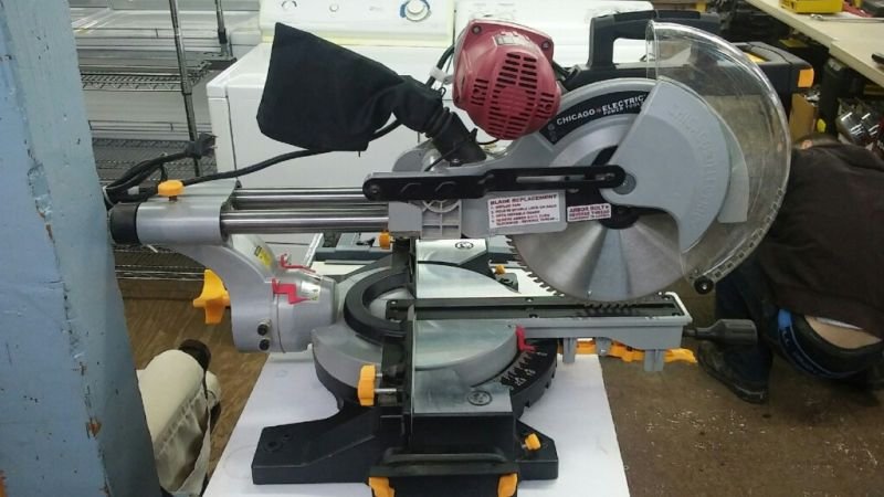 tools1a12inchdoublebevelslidingcompoundmitersaw.jpg