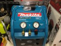 makitaaircompressor_small.jpg